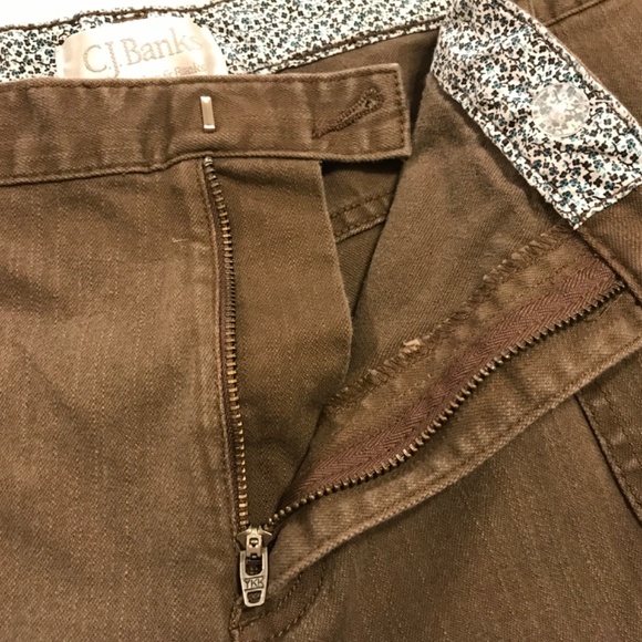 C&B brown jeans shorts (22W) - Picture 5 of 10